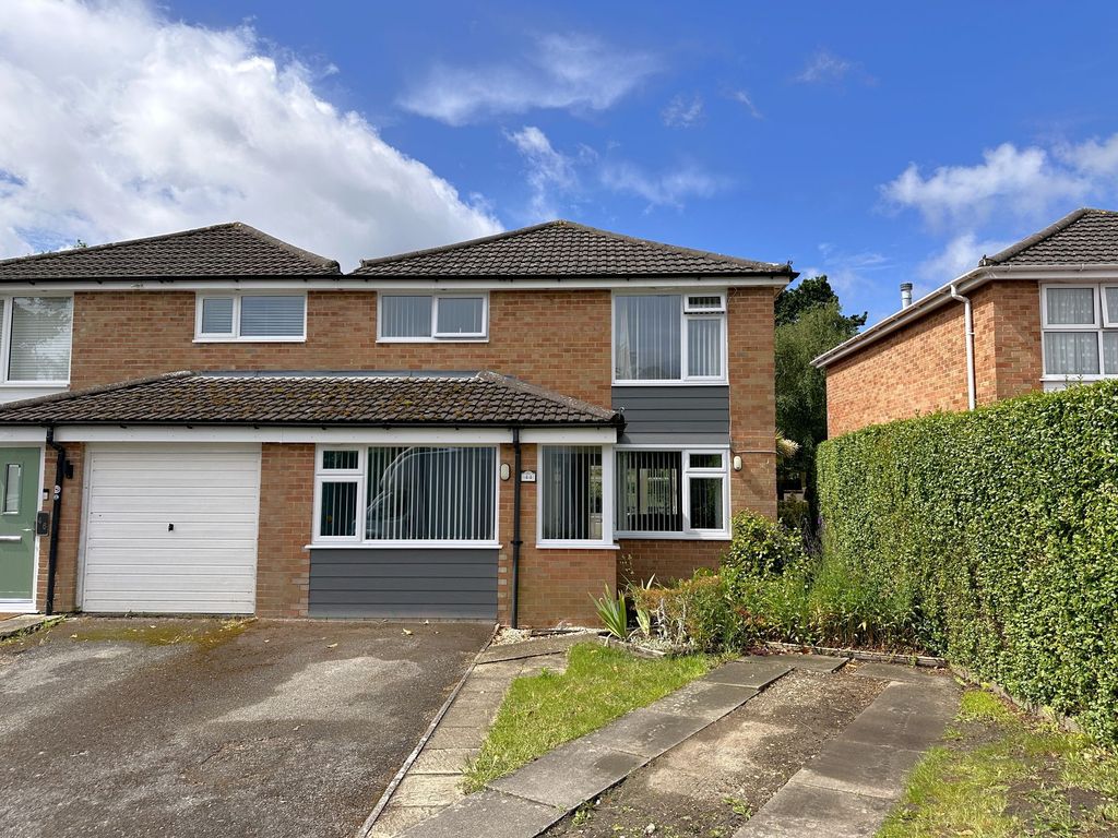 3 bed semidetached house for sale in Highlands Way, Dibden Purlieu