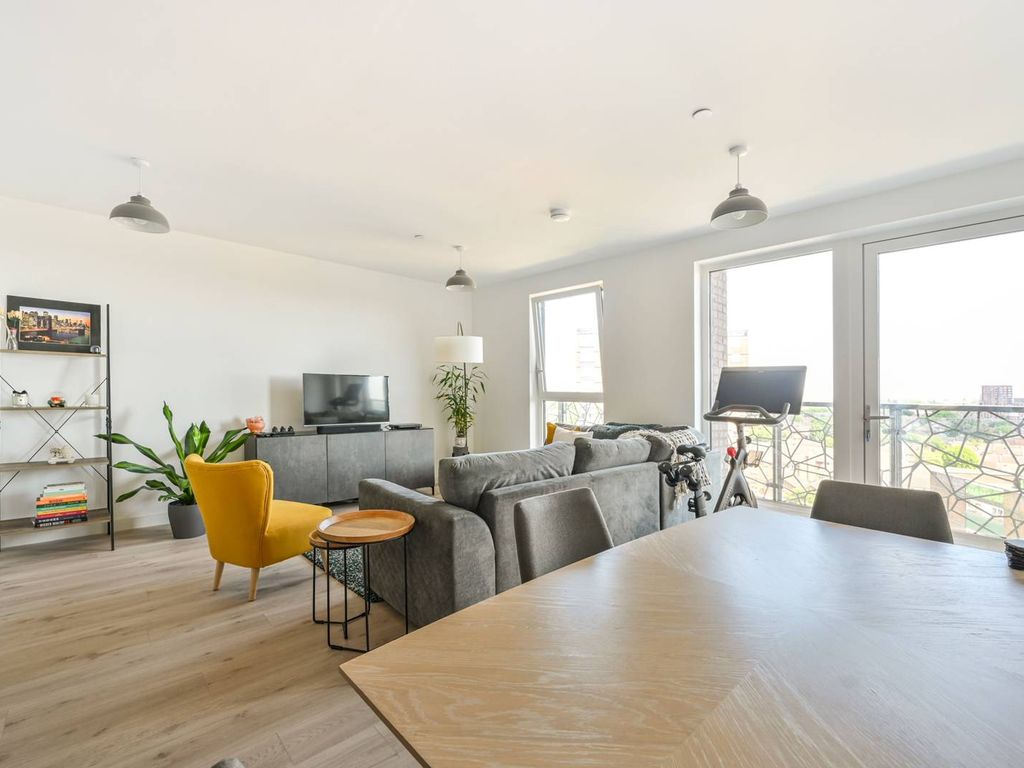 Shipbuilding Way, Stratford, London E13