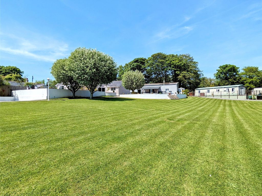 8 bed bungalow for sale in Truro, Truro, Cornwall TR1, £1,000,000 Zoopla