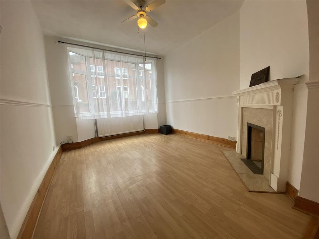 3 bed semidetached house to rent in Belstead Road, Ipswich IP2 Zoopla