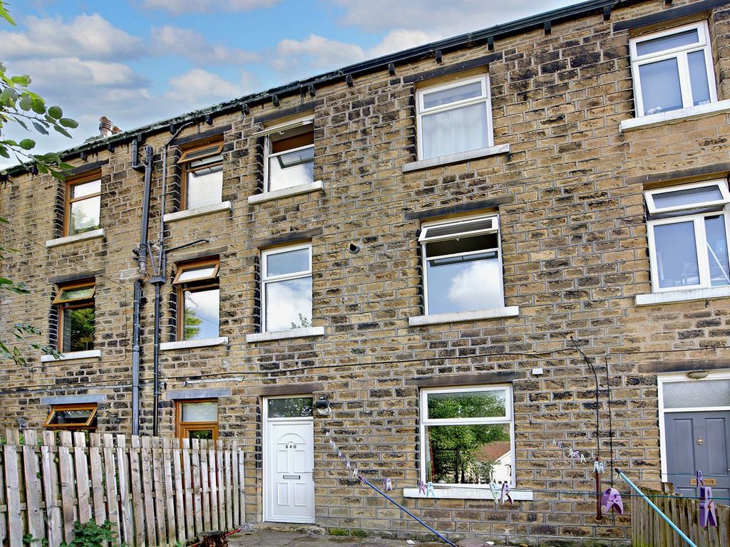 3 bed terraced house for sale in Manchester Road, Linthwaite