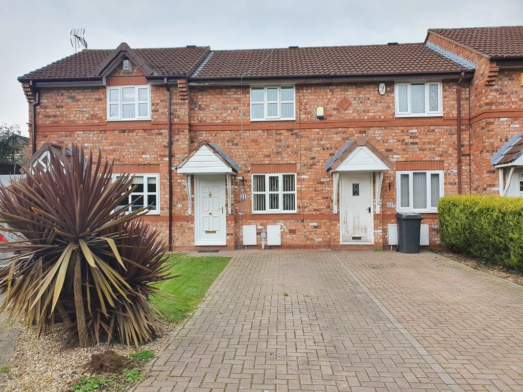 2 bed mews house to rent in Lowfield Gardens, Glazebury, Warrington