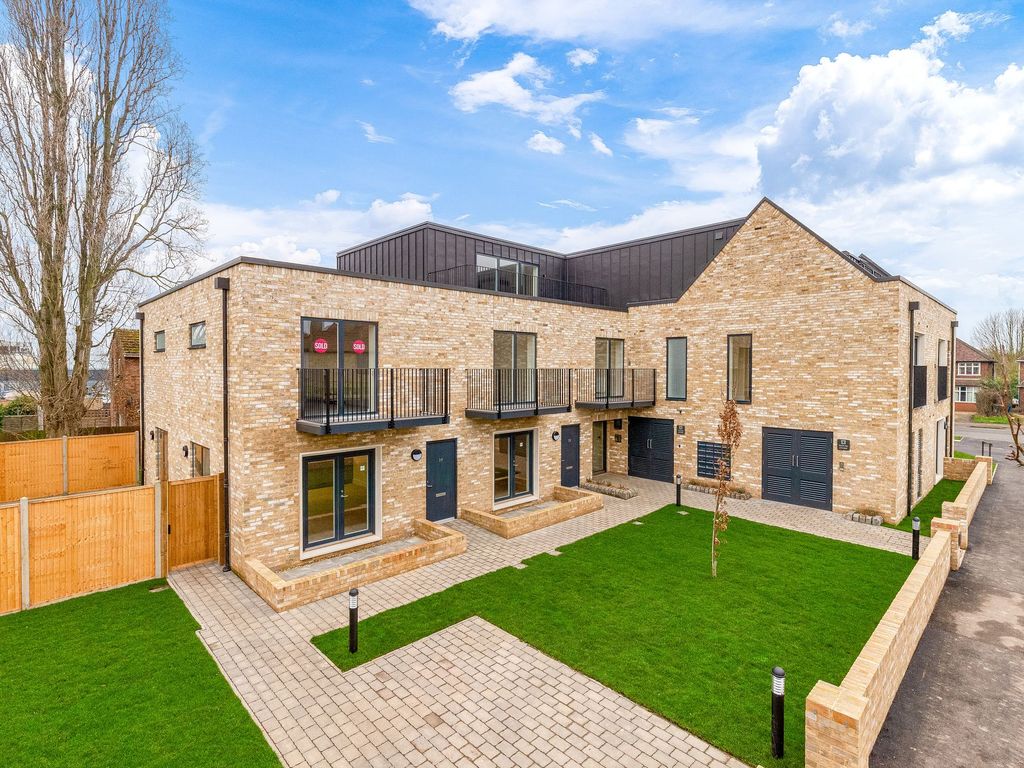 1 bed flat to rent in Milton Road, Cambridge CB4, £1,400 pcm Zoopla