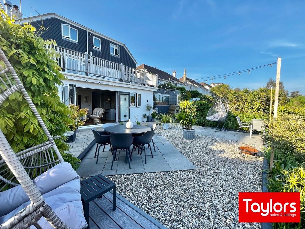 4 bed detached house for sale in Cecilia Road, Preston, Paignton TQ3, £