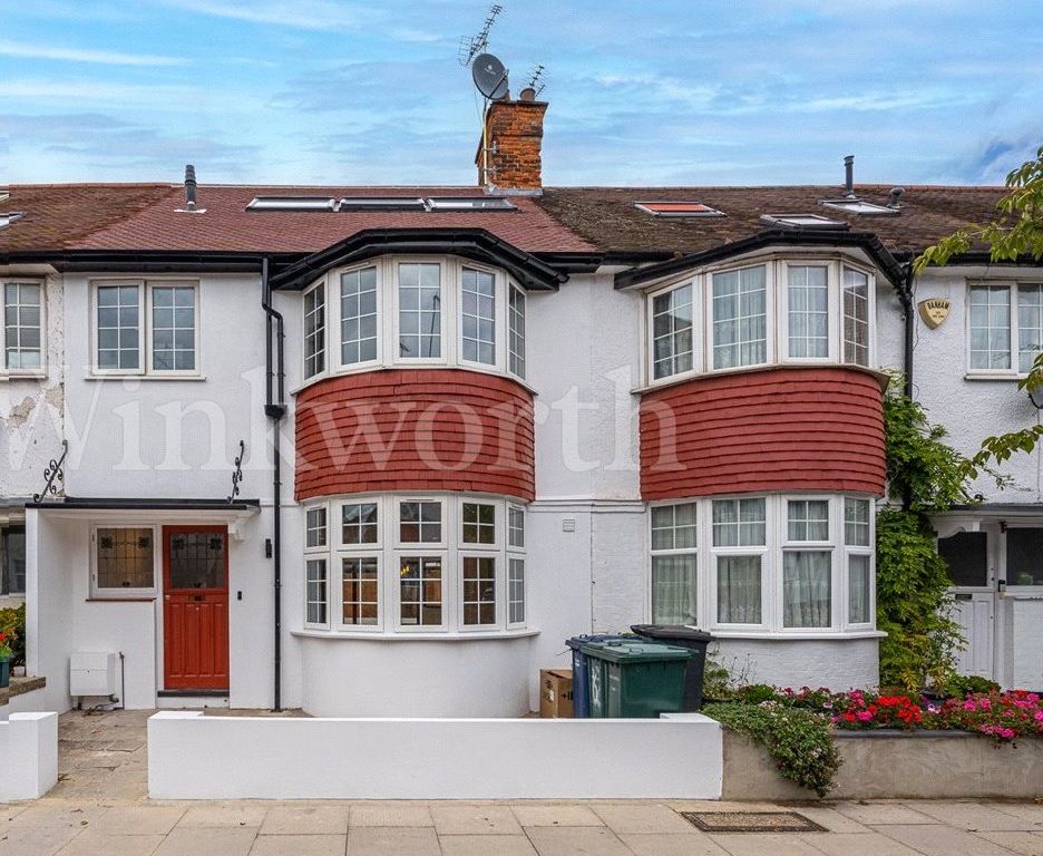 4 bed detached house for sale in Dingwall Gardens, London NW11 Zoopla