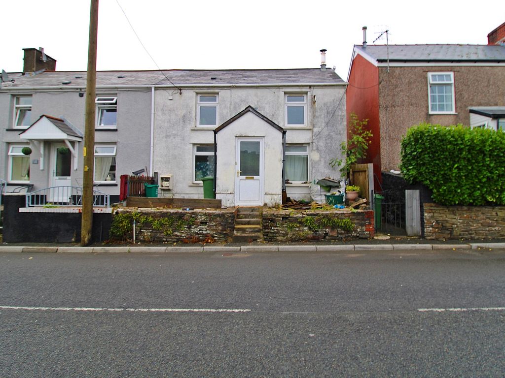 2 bed end terrace house for sale in Gelliarael Road, Gilfach Goch