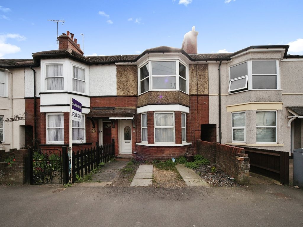 2 bed terraced house for sale in Houghton Road, Houghton Regis