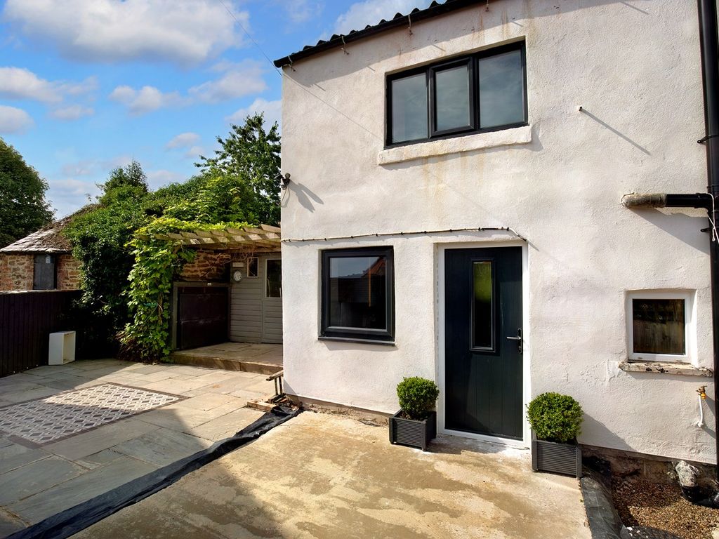 2 bed cottage for sale in East End, Sheriff Hutton, York YO60 Zoopla