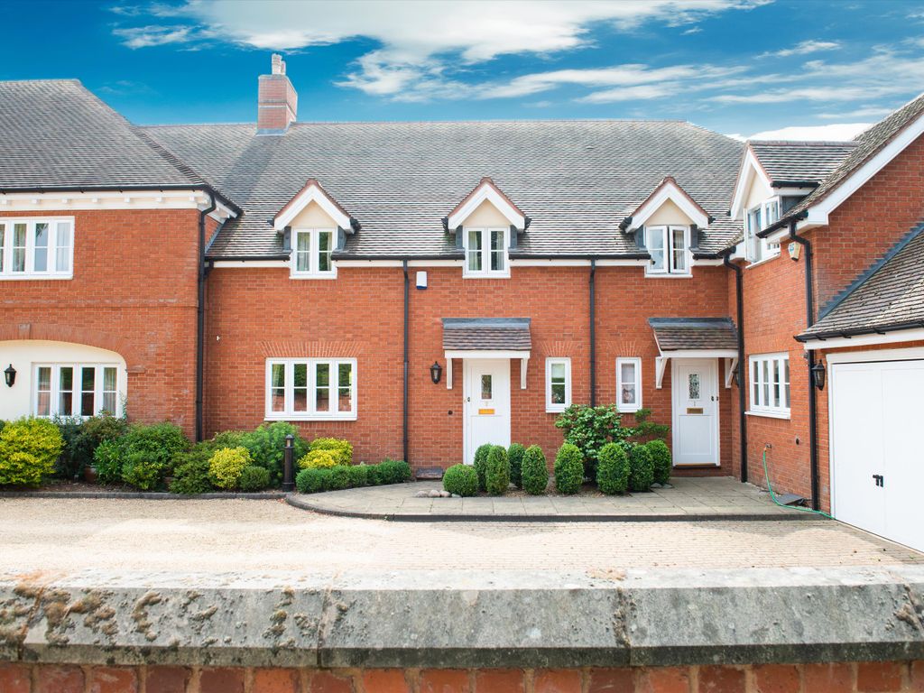 4 bed terraced house for sale in Riverbank Gardens, Tiddington Road, StratfordUponAvon CV37