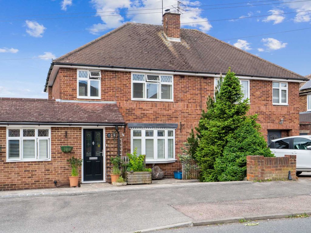 4 bed semidetached house for sale in Mill Way, North Bushey WD23 Zoopla