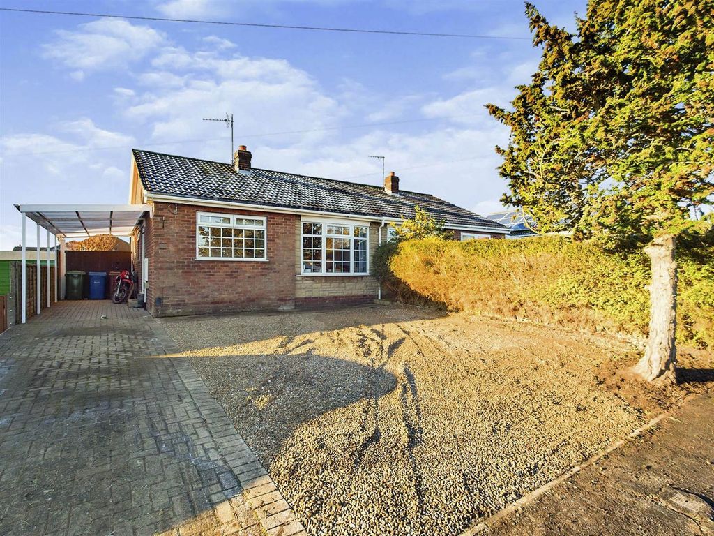 2 bed semidetached bungalow for sale in Westgate Meadows, Nafferton