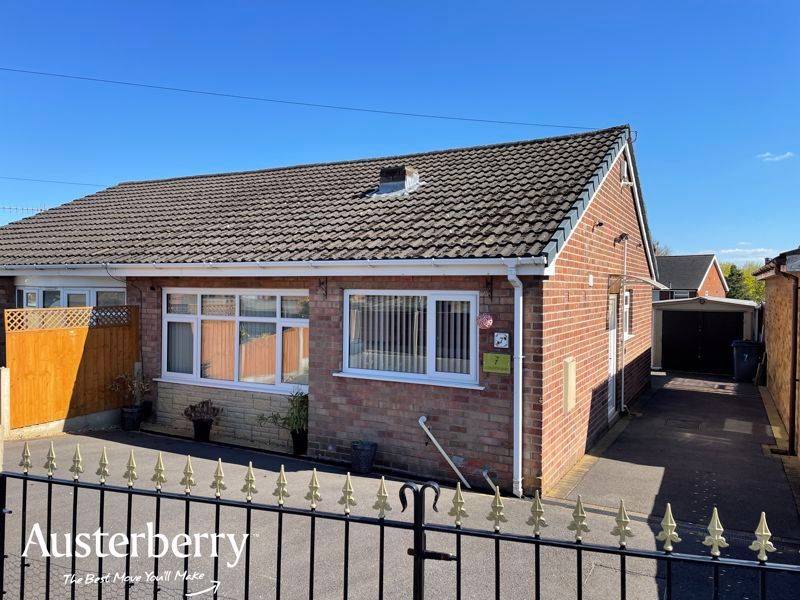 2 bed semidetached bungalow for sale in Elburton Road, Fenpark, Stoke