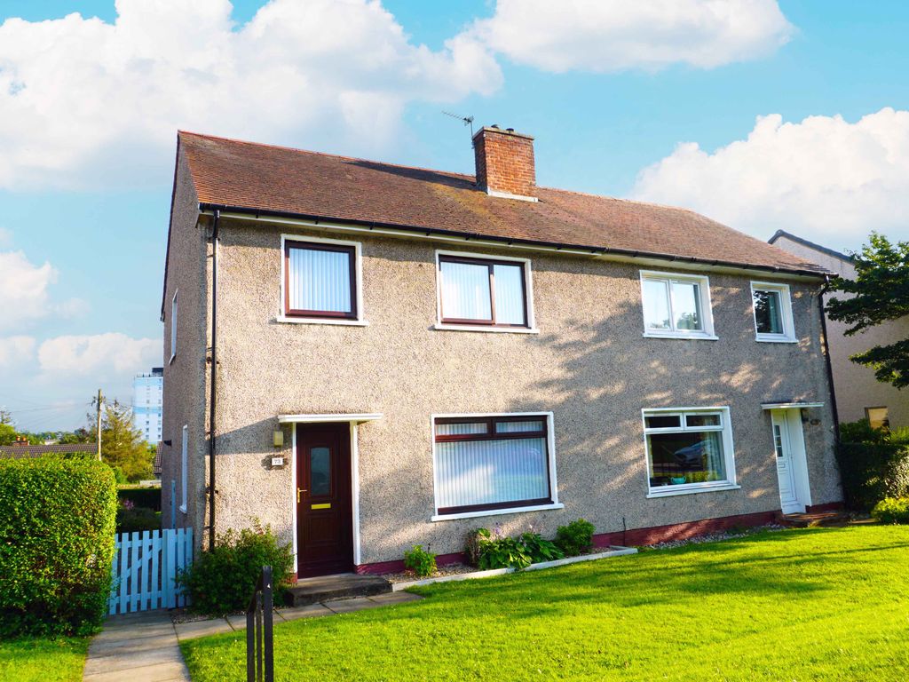 3 bed semidetached house for sale in Falkland Drive, West Mains, East