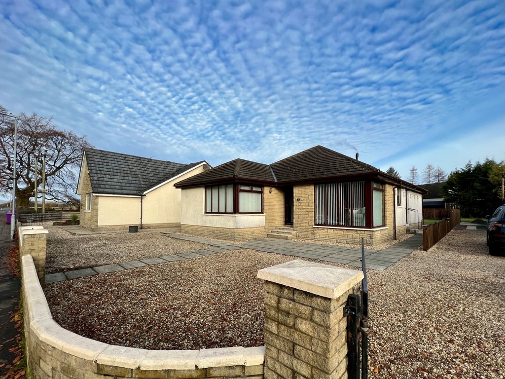 3 bed detached bungalow for sale in 6 Beith Road, Barrmill, Beith KA15