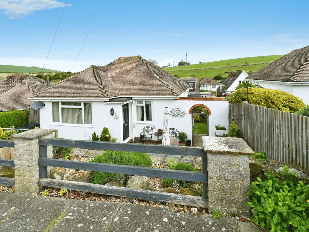 2 bed bungalow for sale in Westfield Avenue North, Brighton, East ...