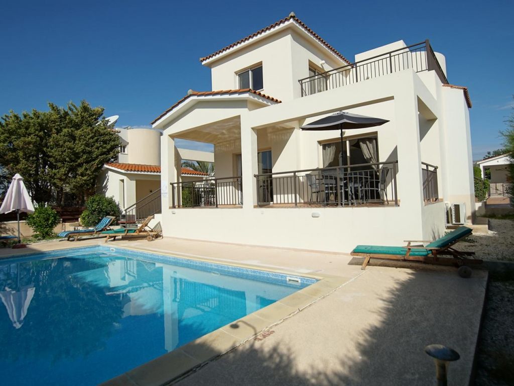 3 bed villa for sale in Coral Bay Pegia, Peyia, Paphos, Cyprus Zoopla