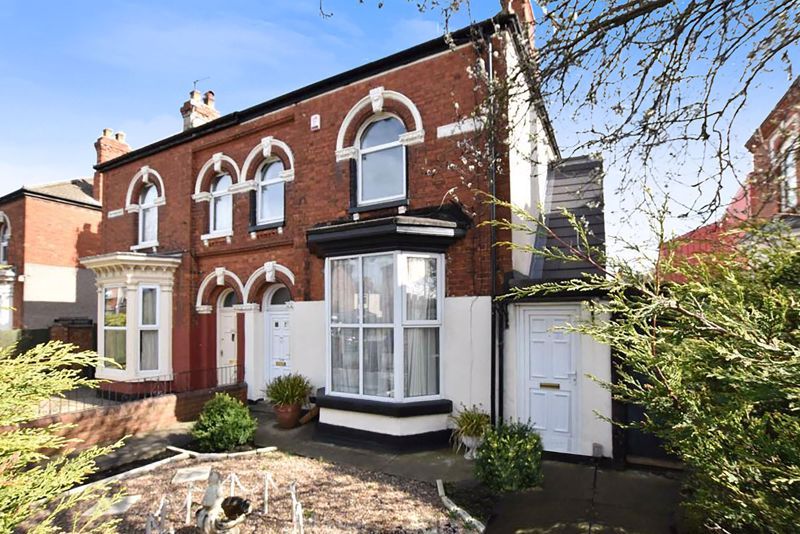 4 bed semidetached house for sale in Hainton Avenue, Grimsby DN32 Zoopla