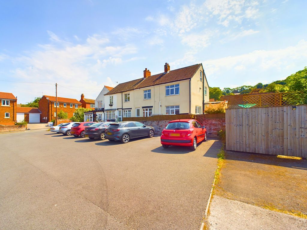 3 bed end terrace house for sale in Kingston Terrace, South Ferriby