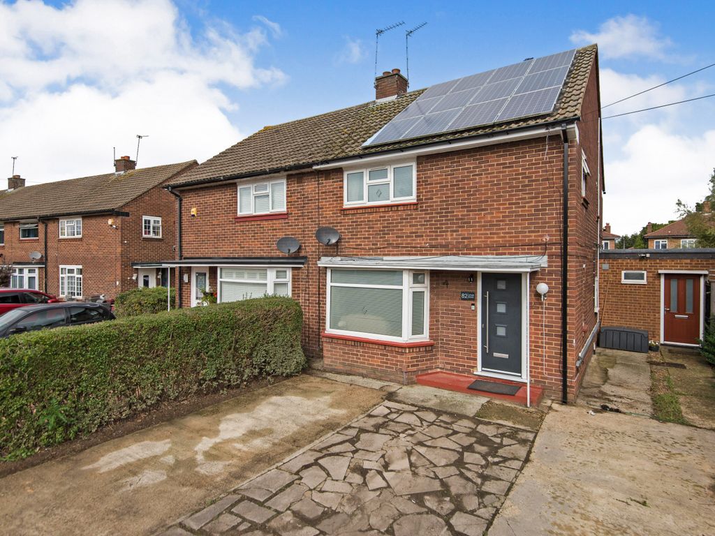 4 bed semidetached house for sale in Attlee Road, Hayes UB4 Zoopla