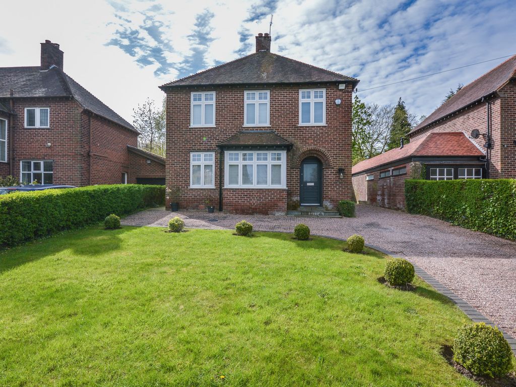 4 bed detached house for sale in Oldfield Road, Altrincham WA14, £