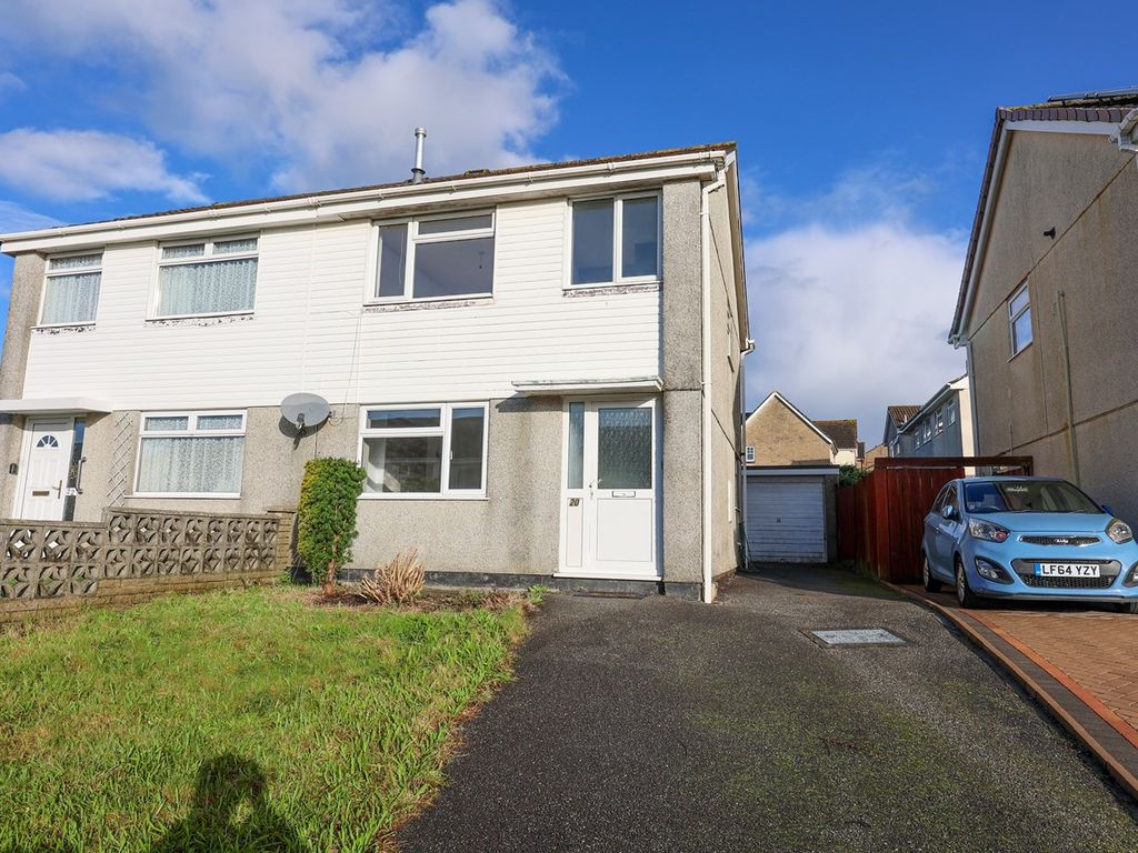 3 bed semidetached house for sale in Hallane Road, St Austell, St