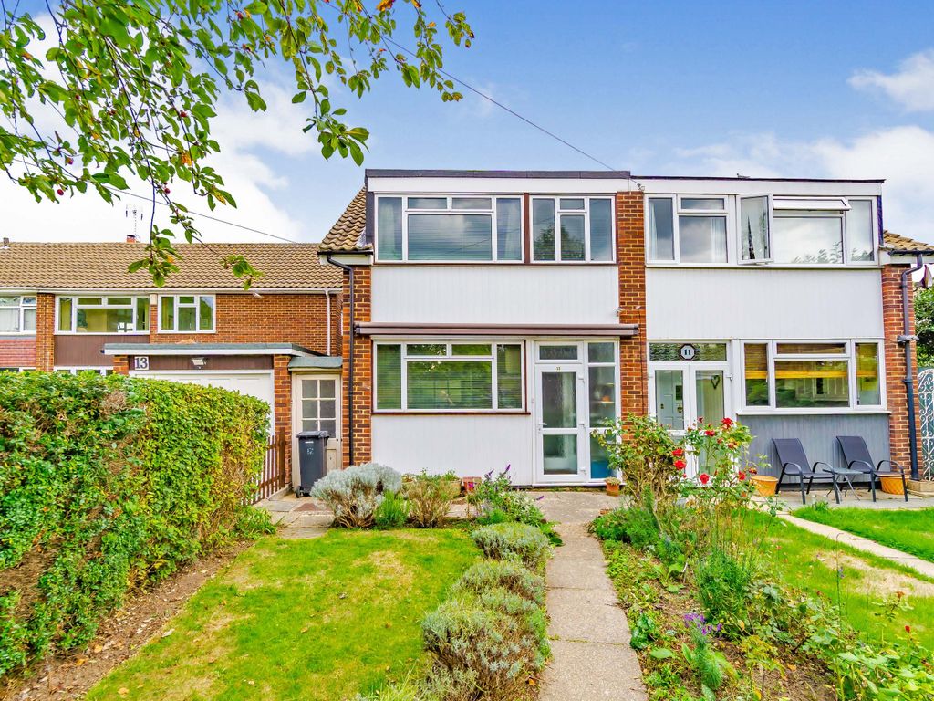 Glade Gardens, Shirley, Croydon CR0