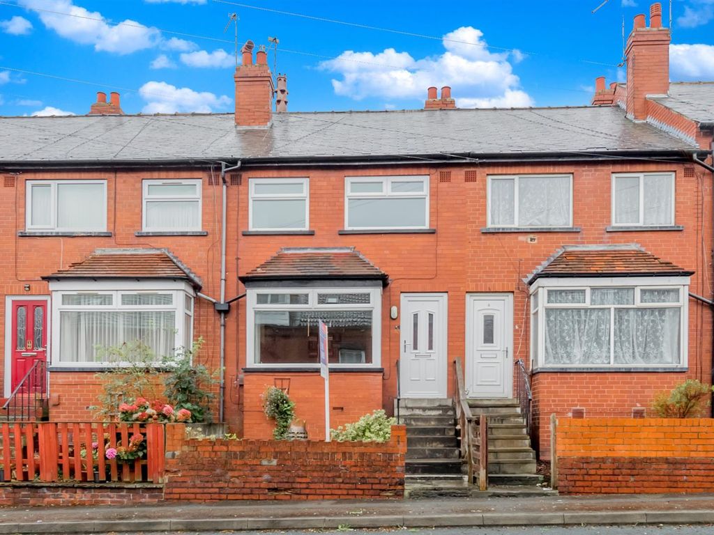 3 bed town house for sale in Aston Street, Bramley, Leeds LS13, £