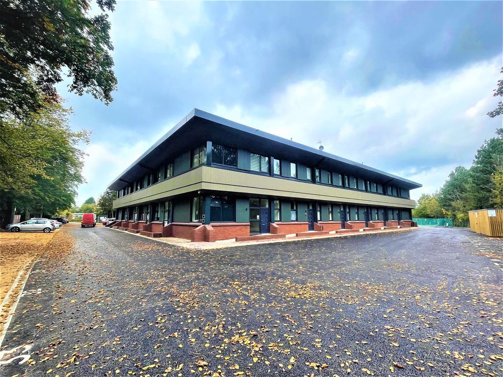 1 bed flat to rent in Ashwood Way, Basingstoke RG23, £1,000 pcm Zoopla