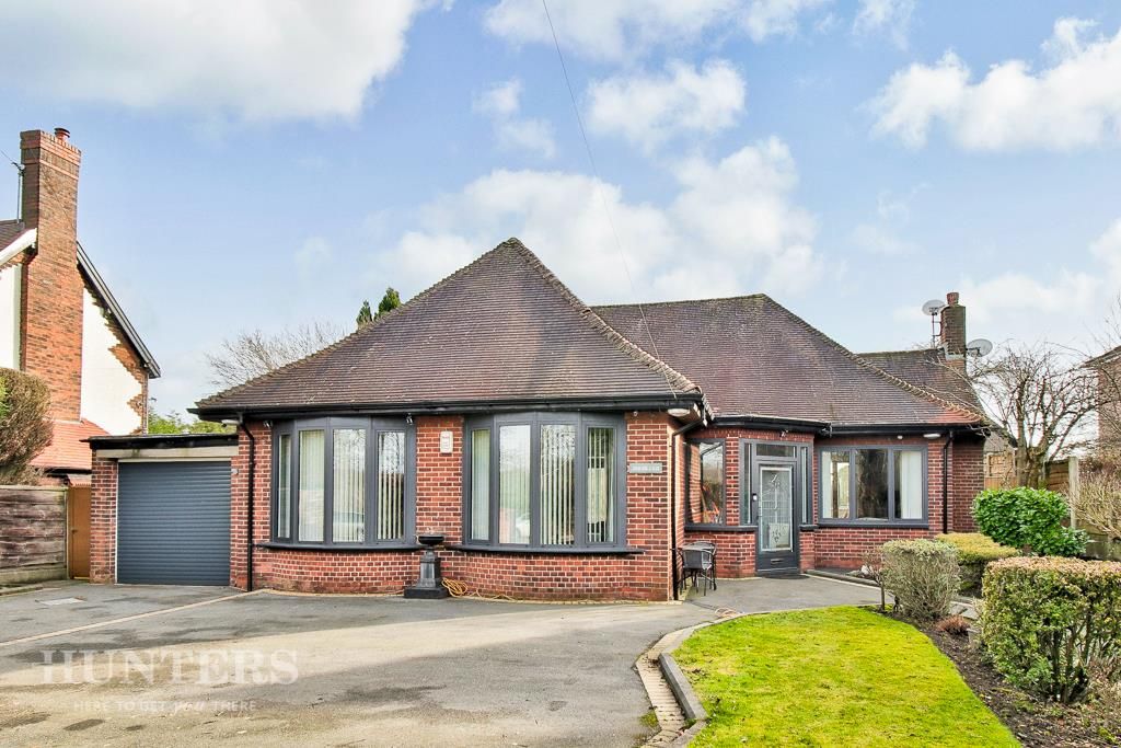 3 bed detached bungalow for sale in Rochdale Road, Middleton