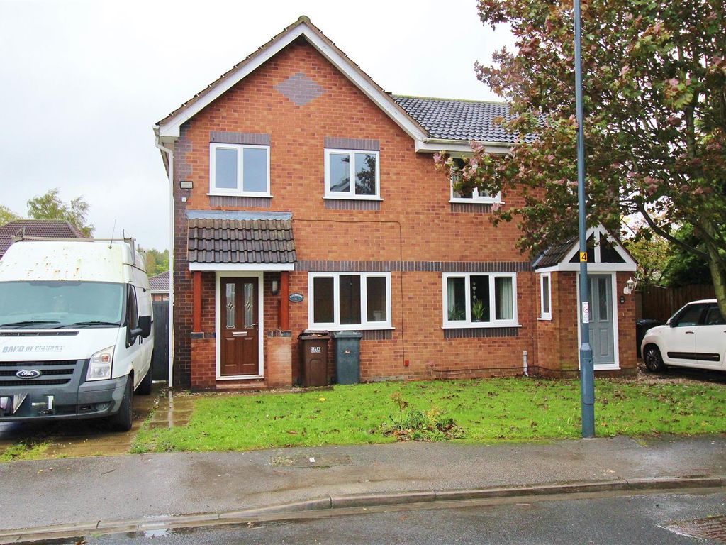 3 bed semidetached house to rent in Maple Tree Avenue, Barlby, Selby YO8, £900 pcm Zoopla
