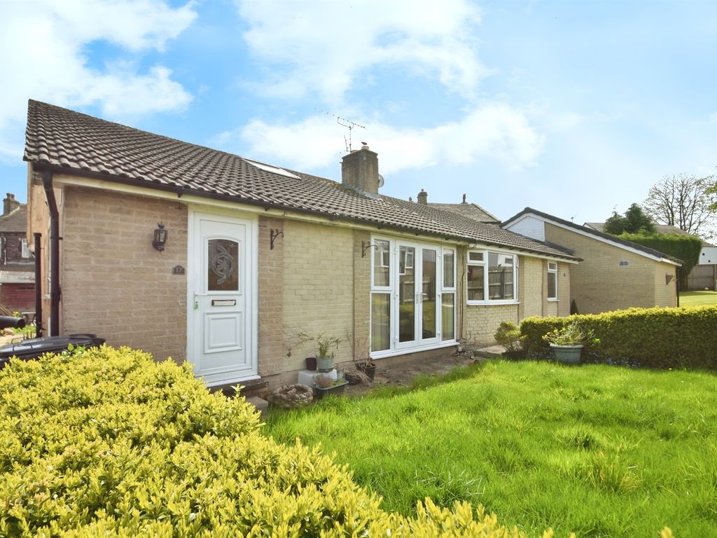 2 bed semidetached bungalow for sale in Derwent Avenue, Wilsden
