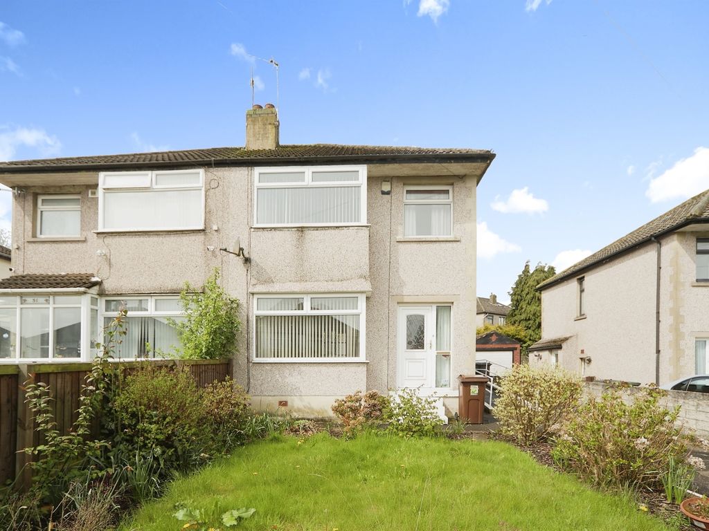 3 bed semidetached house for sale in Brantwood Avenue, Bradford BD9