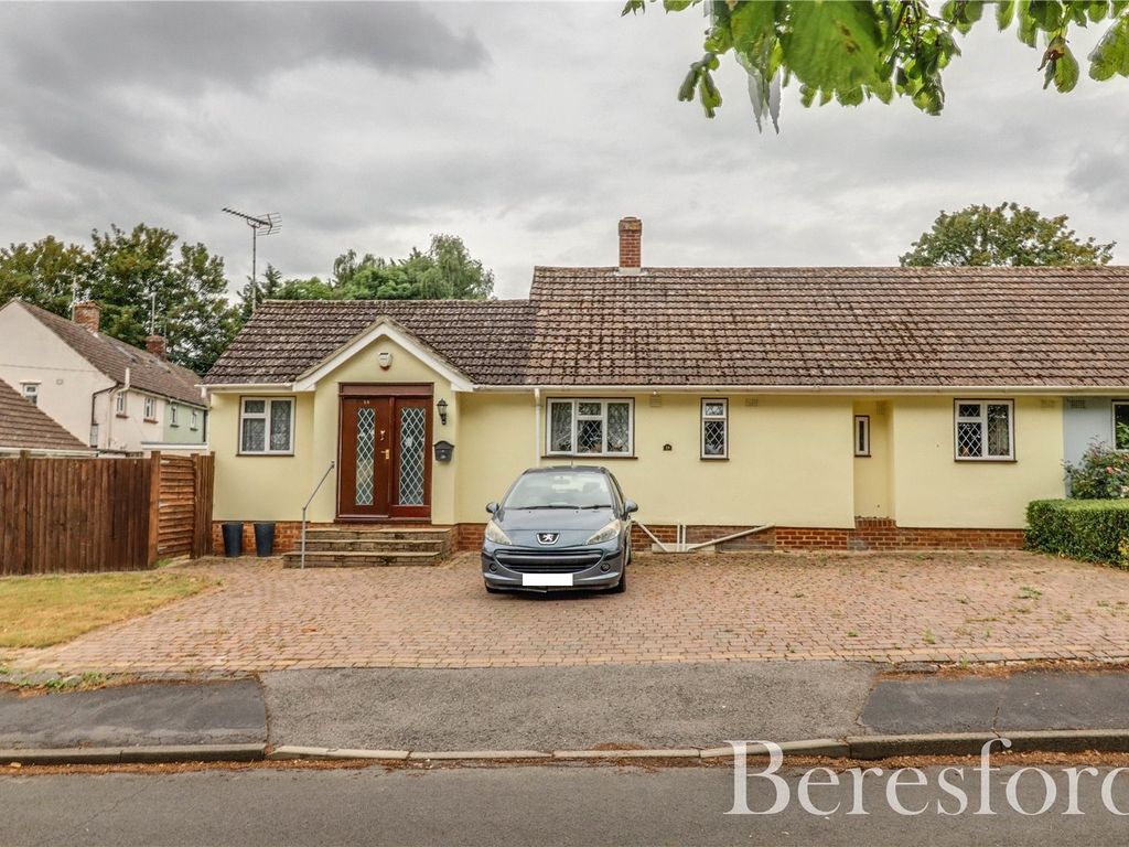 2 bed bungalow for sale in Cliffield, Shalford CM7 Zoopla