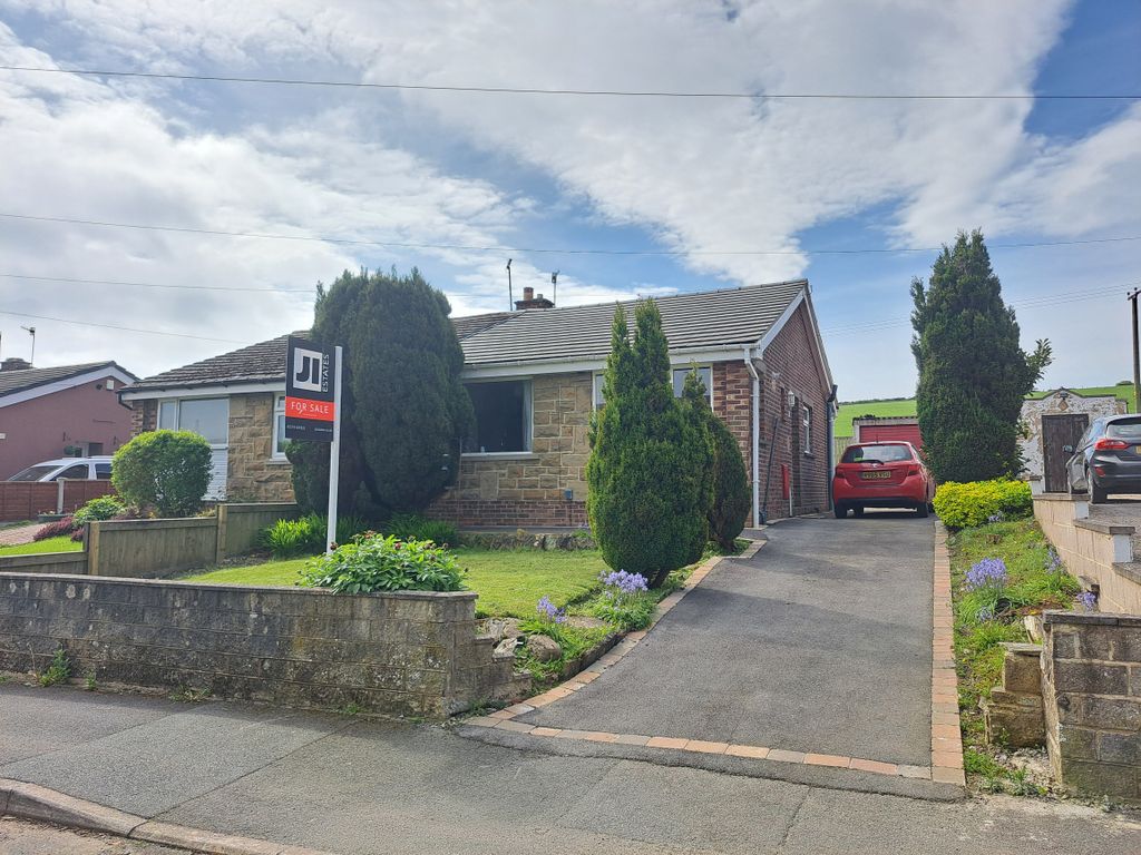 2 bed bungalow for sale in March Cote Lane, Cottingley, Bingley BD16, £