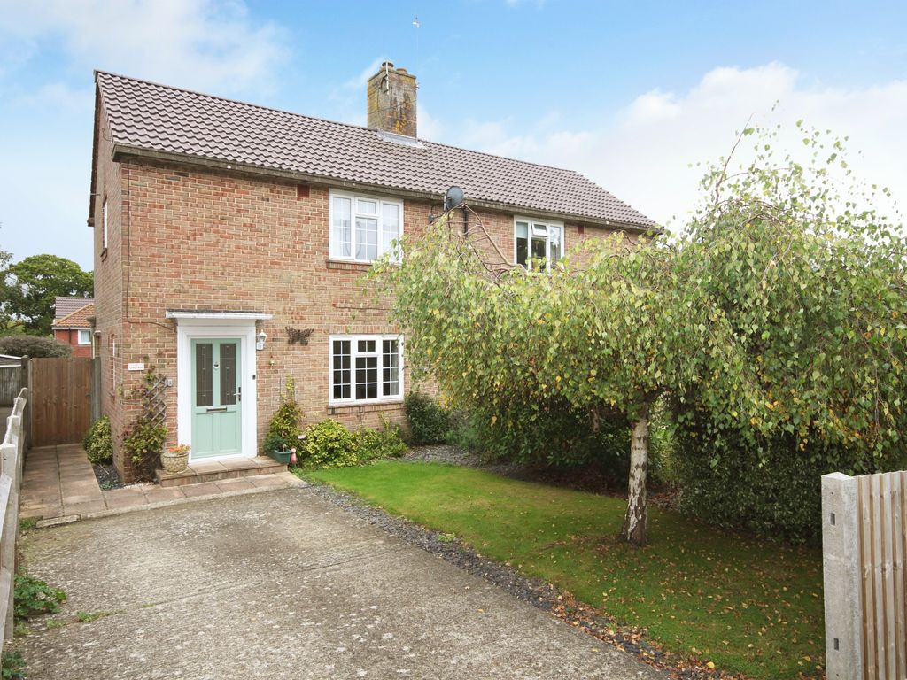2 bed semidetached house for sale in College Road, Southwater, Horsham
