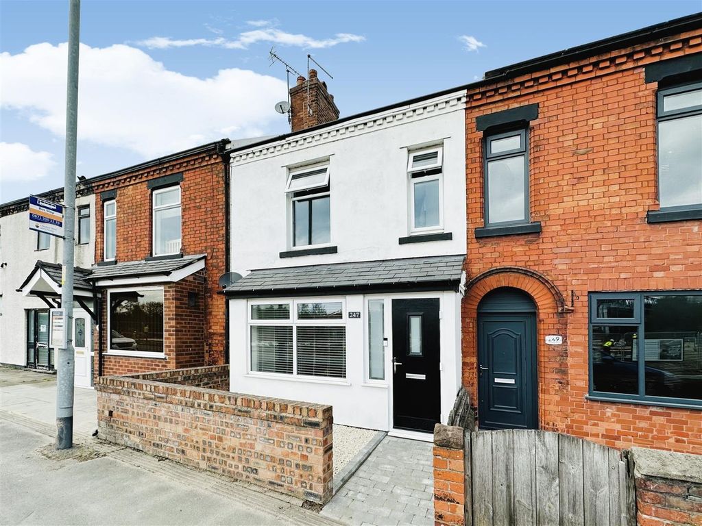 2 bed terraced house for sale in Manchester Road, Lostock Gralam