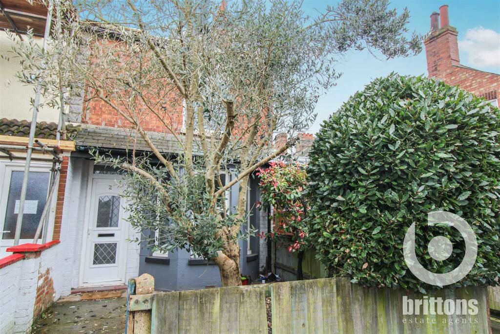 3 bed semidetached house for sale in Walker Street, King's Lynn PE30, £120,000 Zoopla