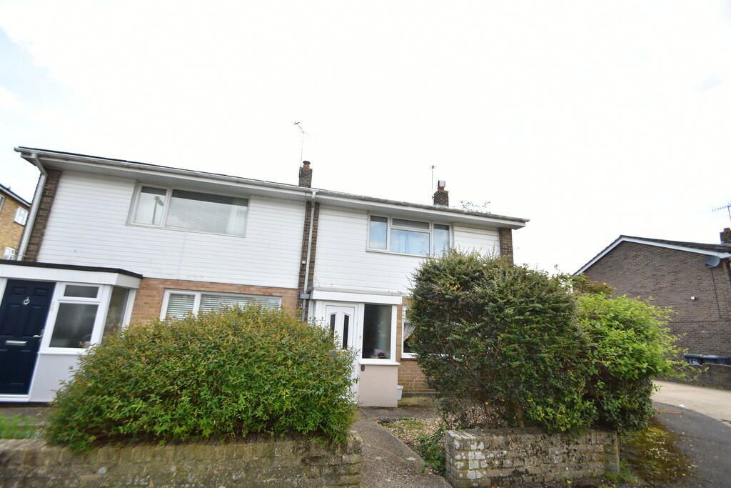 2 bed semidetached house for sale in Exton Road, Havant PO9, £198,000