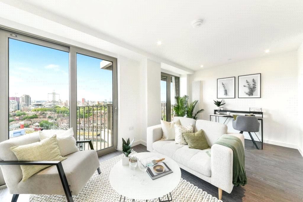 2 bed flat to rent in Royal Eden Docks, London E16 Zoopla