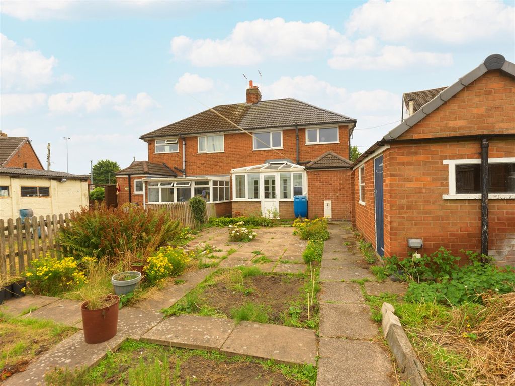 3 bed semidetached house for sale in Park Road, Willaston, Nantwich