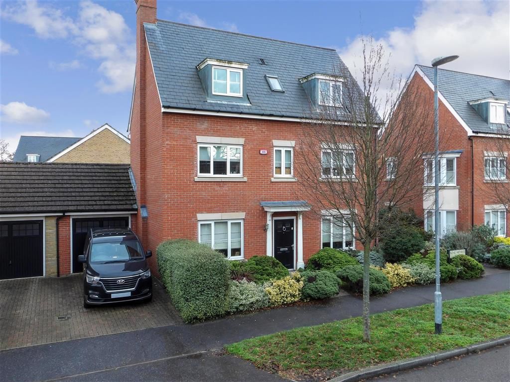 Kings Wood Park, Epping, Essex CM16  