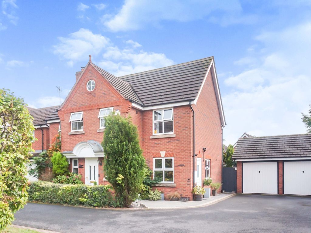 5 bed detached house for sale in Aldermore Drive, Sutton Coldfield B75