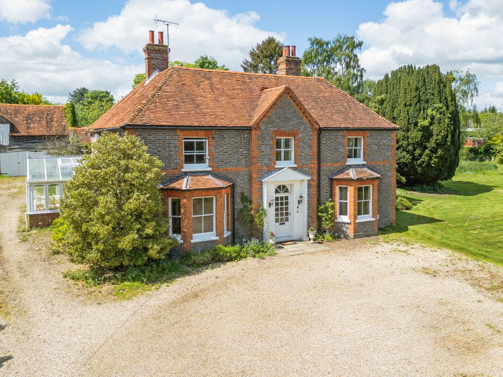 5 bed detached house for sale in Oare, Thatcham RG18, £1,500,000 Zoopla