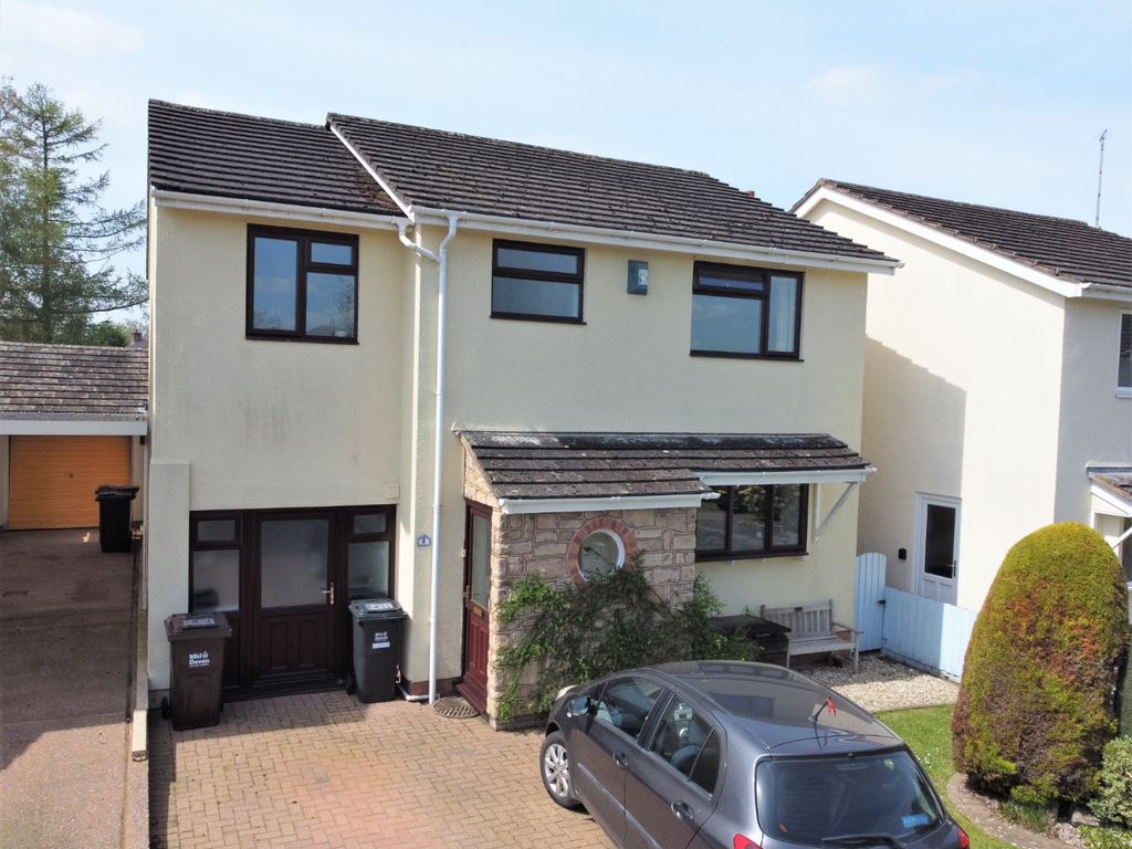 4 bed detached house for sale in Old Village, Willand, Cullompton