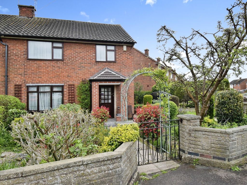 3 bed semidetached house for sale in Hazelwood Road, Wigston