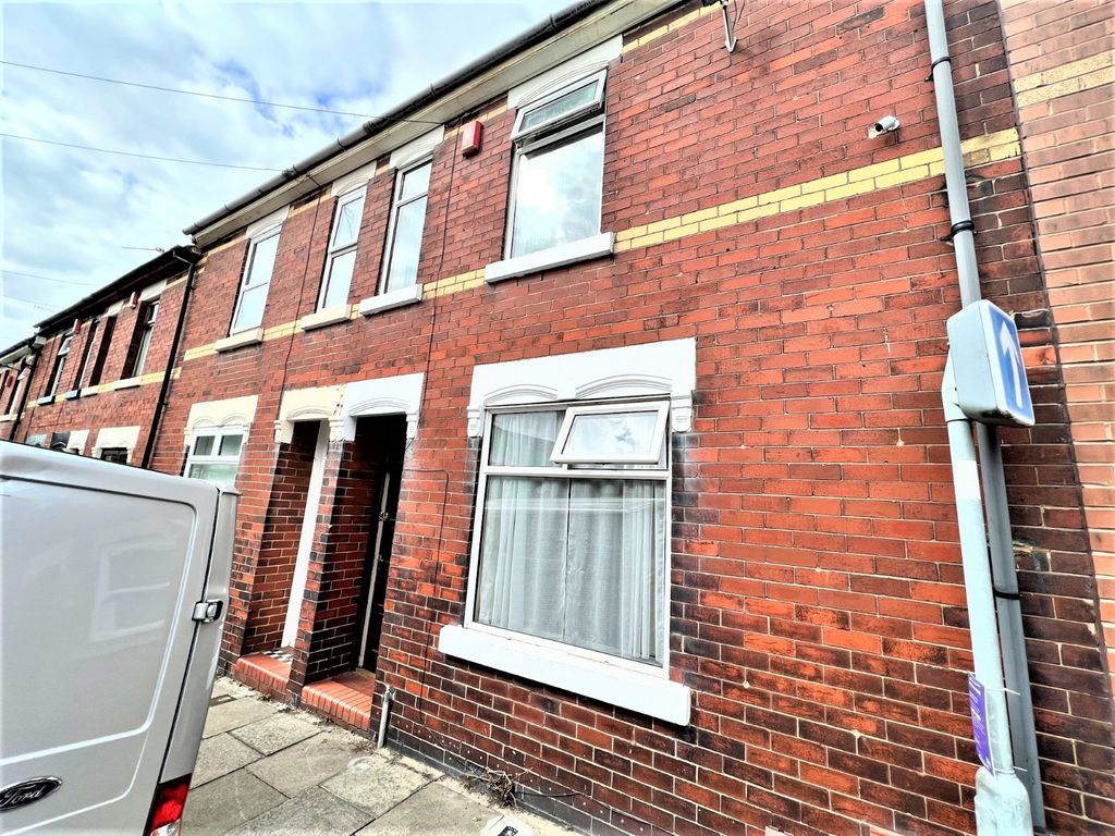 3 bed terraced house for sale in Kelsall Street, StokeOnTrent