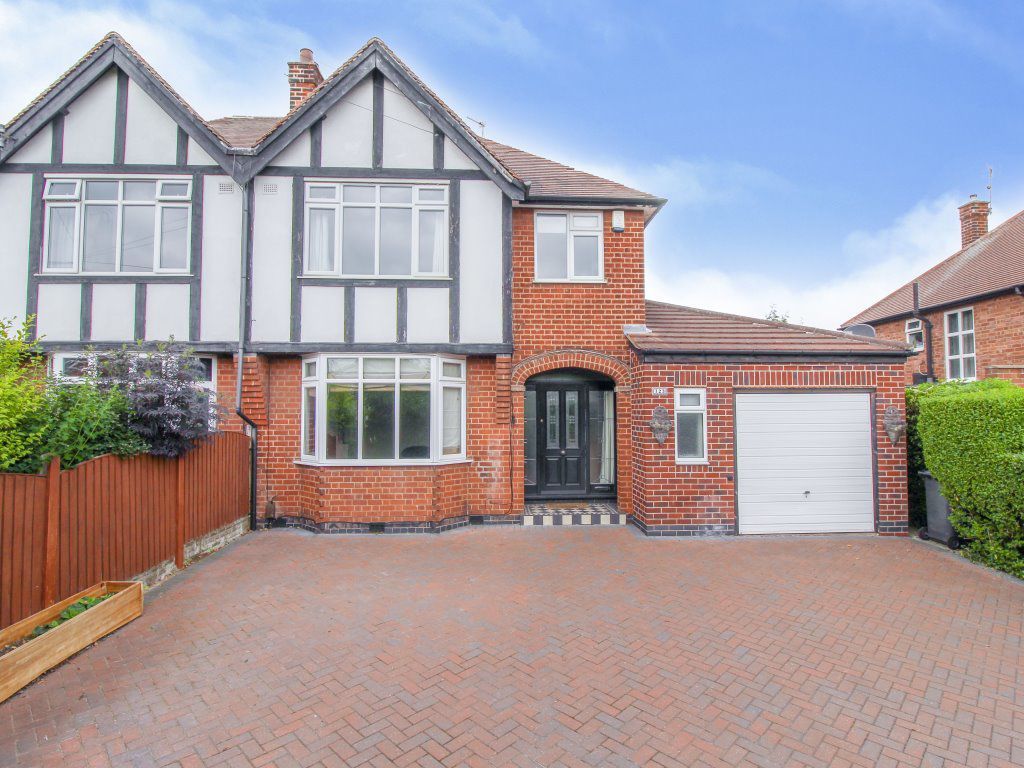 3 bed semidetached house to rent in Bramcote Lane, Beeston, Nottingham