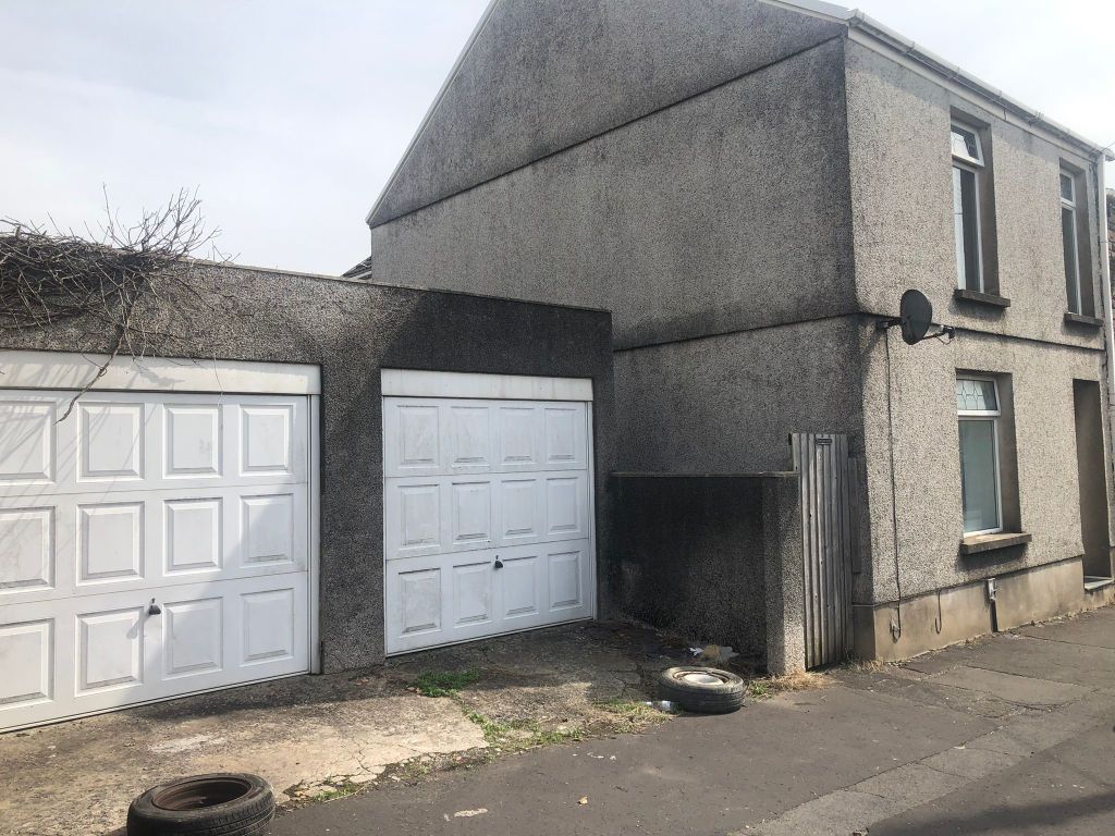 3 bed end terrace house for sale in Loughor Road, Gorseinon, Swansea SA4 Zoopla