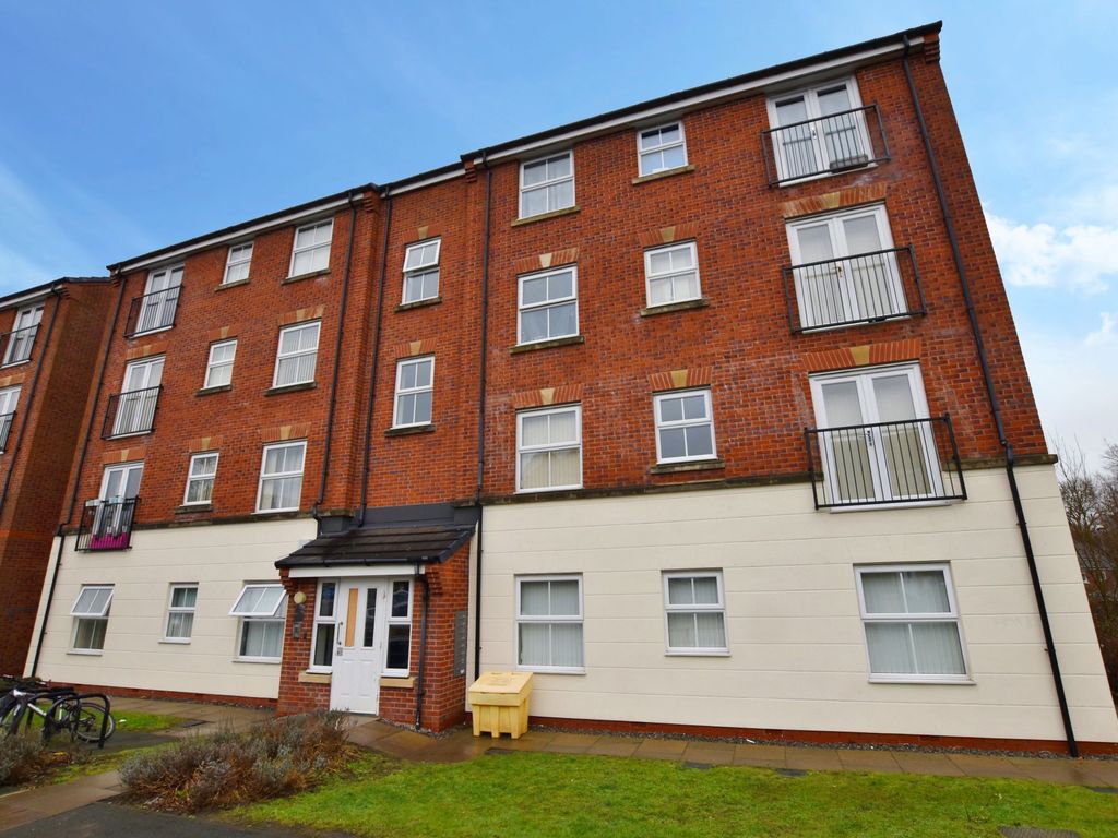 2 bed flat for sale in Lilac Gardens, Bolton BL3 Zoopla