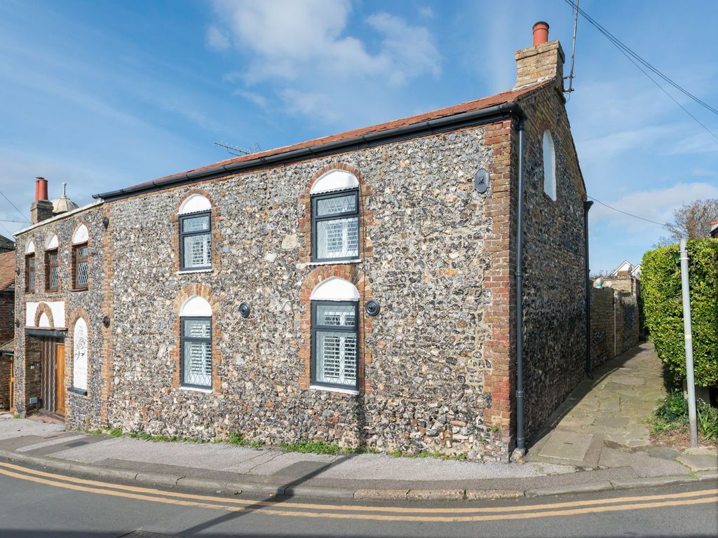 2 bed end terrace house for sale in Pegwell Road, Ramsgate CT11, £425,000 Zoopla